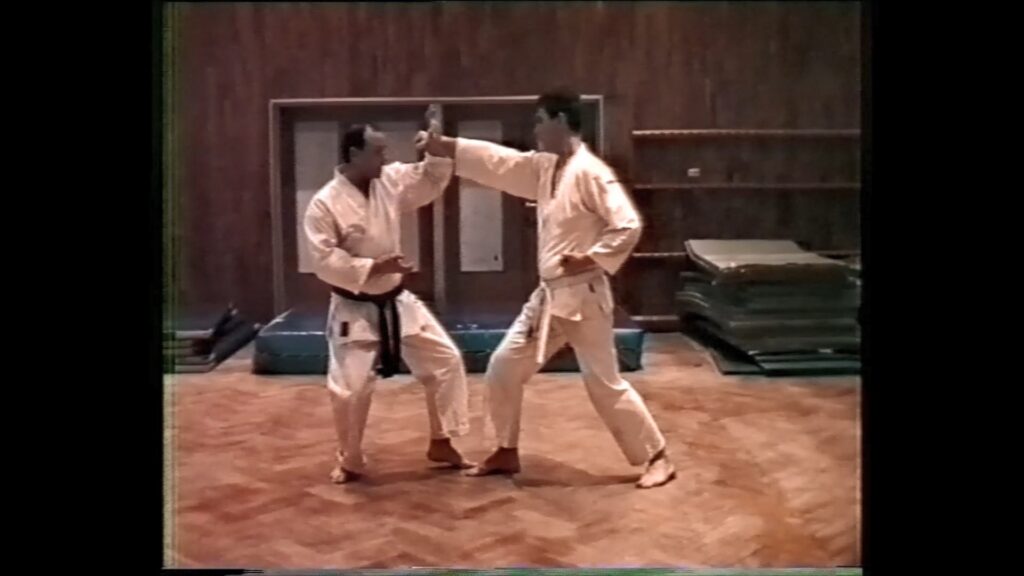 Yakusoku Kumite JODAN SHUTÔ-UKE OMOTE 4.1 Peter Keijers-Xavier Wispenninckx